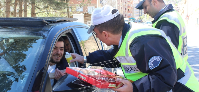 “Ceza Değil, Çikolata Yediler” galerisi resim 5