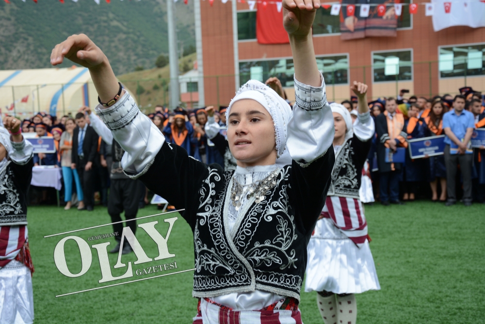 GÜMÜŞHANE ÜNİVERSİTESİ MEZUNİYET COŞKUSU galerisi resim 5