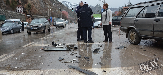 Gümüşhane'de Trafik Kazası: 4 Yaralı galerisi resim 9