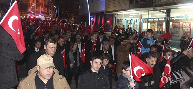 “Kurtuluş ve Şehitlere Saygı Yürüyüşü” galerisi resim 7