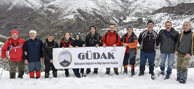 KADINLAR GÜNÜ İÇİN ZORLU YÜRÜYÜŞ galerisi resim 1