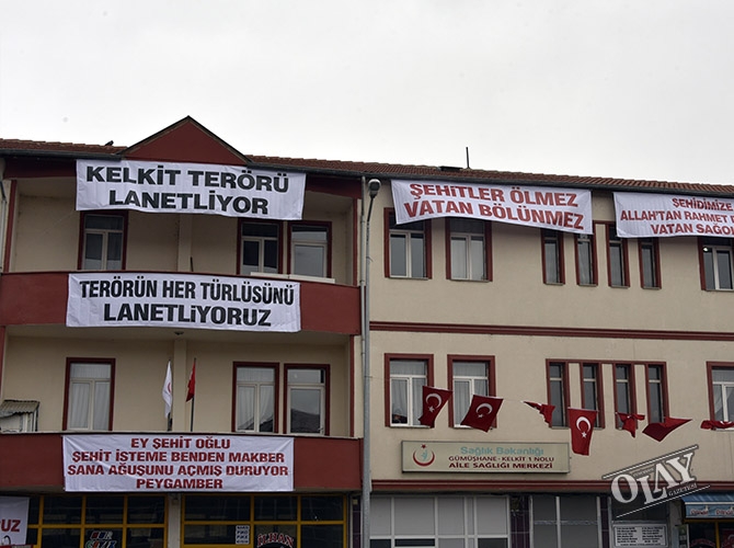 ŞEHİT ÜSTEĞMEN ERDEM KESKİN'İN CENAZESİ BABA OCAĞINDA galerisi resim 3