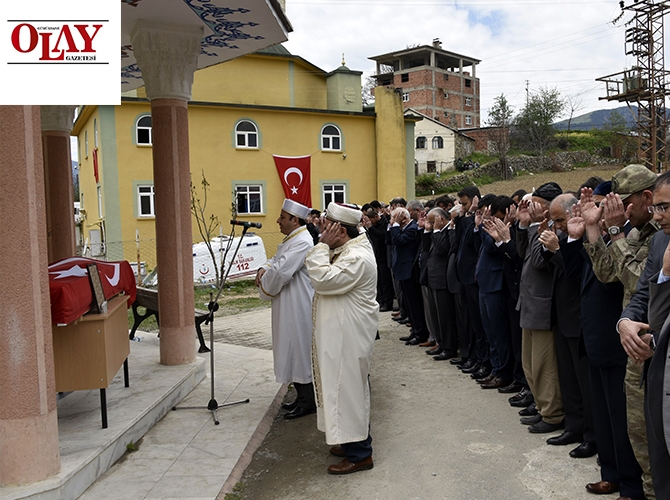 GÜMÜŞHANE'DEKİ TERÖR SALDIRISINDA ŞEHİT OLAN ADİL BÜLBÜL TOPRAĞA galerisi resim 9