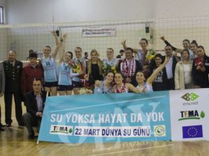 GÜMÜŞ KIZLAR PLAY-OFF’TA