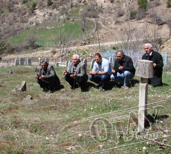 Ermenilerin katlettiği dedelerini andılar galerisi resim 3