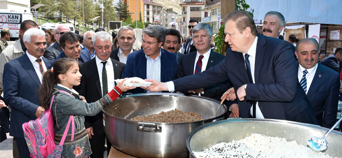 GÜMÜŞHANE’DE AHİLİK HAFTASI KUTLAMALARI - YILIN AHİSİ NİYAZİ KARAGÜL OLDU