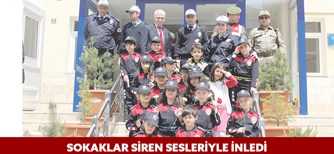 SOKAKLAR SİREN SESLERİYLE İNLEDİ