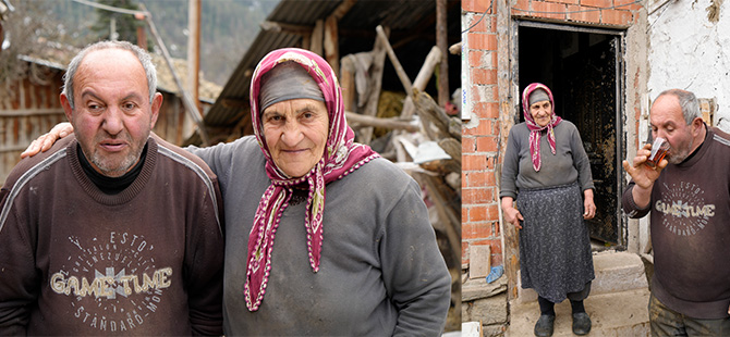 GÖRMEYEN GÖZLERİNE RAĞMEN HAYVANCILIK YAPARAK HAYATA TUTUNUYOR