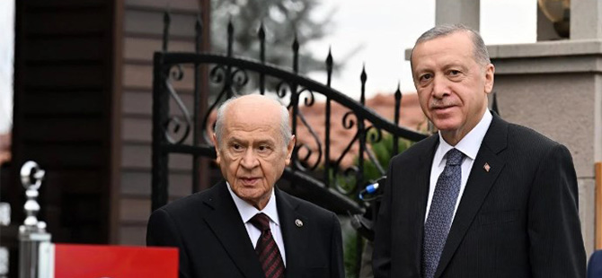 BAHÇELİ'DEN ERDOĞAN'A: AYRILAMAZSIN, TÜRK MİLLETİNİ YALNIZ BIRAKAMAZSIN