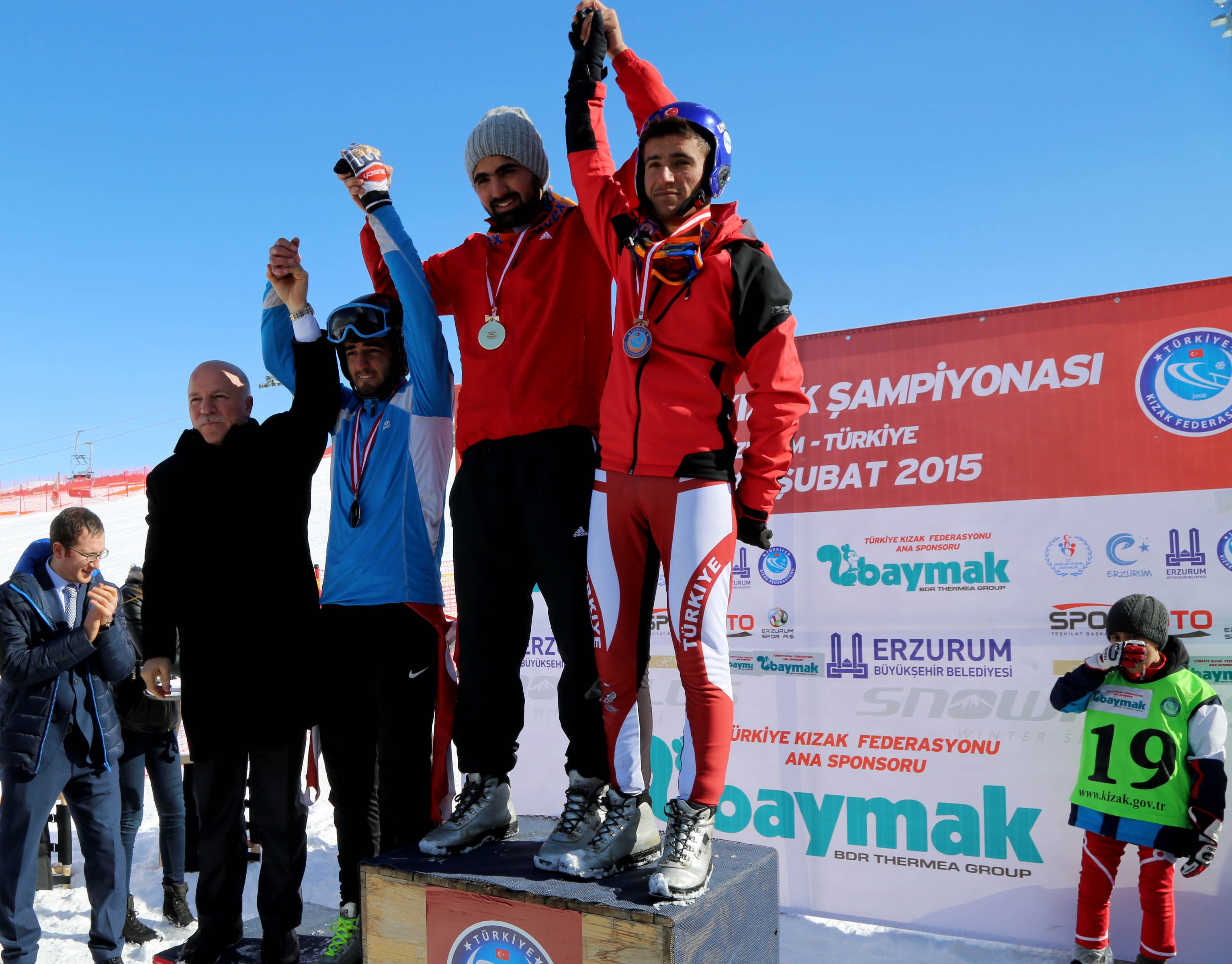 TÜRKİYE KIZAK ŞAMPİYONASI ERZURUM’DA YAPILDI