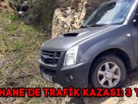 GÜMÜŞHANE’DE TRAFİK KAZASI: 3 YARALI