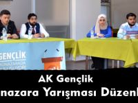 AK Gençlik Münazara Yarışması Düzenledi