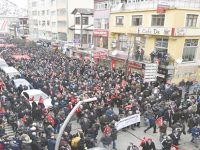 HAİNLERE İNAT BİRİZ, DİRİYİZ!