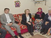 VALİ MEMİŞ'TEN ŞEHİT ÖĞRETMENİN AİLESİNE TAZİYE ZİYARETİ