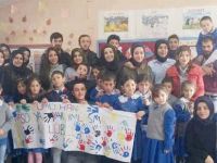 MİNİK ELLER İÇİN BÜYÜK GÖNÜLLER