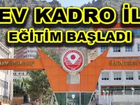 Gümüşhane Üniversitesi 2021-2022 Eğitim Öğretim Yılına Bugün Başladı. DEV KADRO İLE EĞİTİM BAŞLADI Gümüşhane Üniversitesi’nde 32 Profesör, 58 Doçent görev yapıyor.