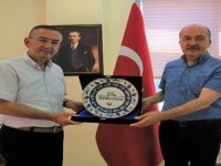 REKTÖR AKDOĞAN’DAN NEZAKET ZİYARETİ