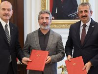 GÜMÜŞHANELİ İŞ ADAMI SABRİ VARAN SURİYE’DE GÜMÜŞHANE MAHALLESİ KURUYOR