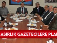 ÇEYREK ASIRLIK GAZETECİLERE PLAKET