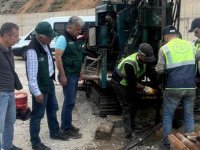 GÜMÜŞHANE'DE SONDAJ VE ENJEKSİYON ÇALIŞMALARI DEVAM EDİYOR