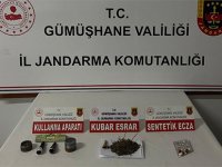JANDARMA, TRABZON’DAN GÜMÜŞHANE’YE UYUŞTURUCU GETİREN ŞAHSI YAKALADI