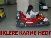 NESRİN HALİT ZARBUN ANAOKULU ÖĞRENCİLERİNE KARNE HEDİYESİ