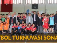 HENTBOL TURNUVASI SONA ERDİ
