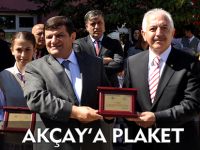 AKÇAY'A PLAKET