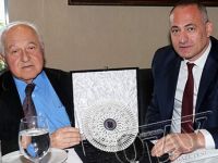 TRABZONSPOR, GALATASARAY YÖNETİMİNE YEMEK VERDİ