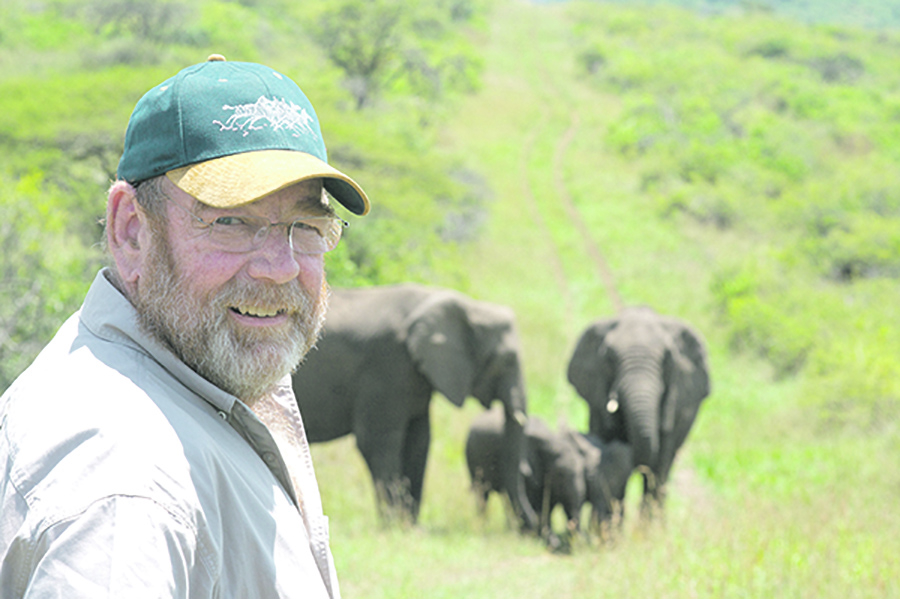 lawrence-anthony-elephant-whisperer12-001.jpg