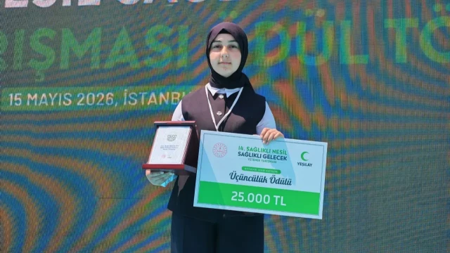 77 Bin Eser Arasından Sıyrıldı! Köy Okulundan Sepetçiler Kasrı'na Uzanan Büyük Başarı