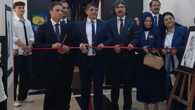 AFKAL’da Sanatla Taçlanan Yılsonu Sergisi