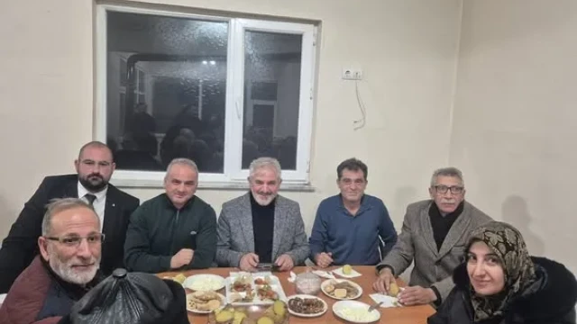 AK Parti Gümüşhane İl Yönetimi Tekke Beldesi’nde Toplandı