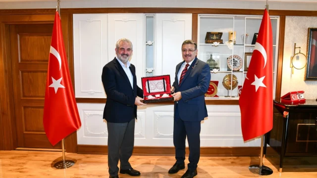 AK Parti’den Başkan Genç’e ziyaret