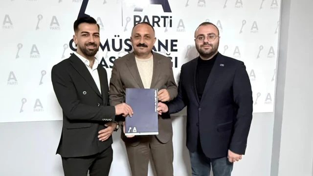 Anahtar Parti Gümüşhane’de Görev Değişimi
