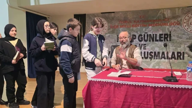 Aşkın Gözyaşları’nın yazarı Sinan Yağmur Torul’da gönüllere dokundu