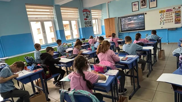 Aydın Doğan Vakfı Bursiyerleri Gümüşhaneli Çocuklarla Buluştu — Fotoğraf 8