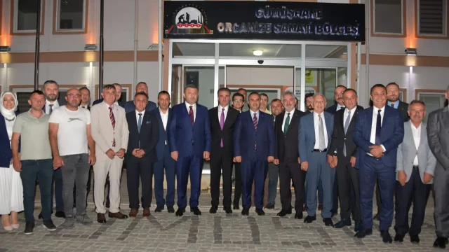 Bakan Kacır’a Teknopark Ve Bilim Ve Teknoloji Atölyesi Dosyası