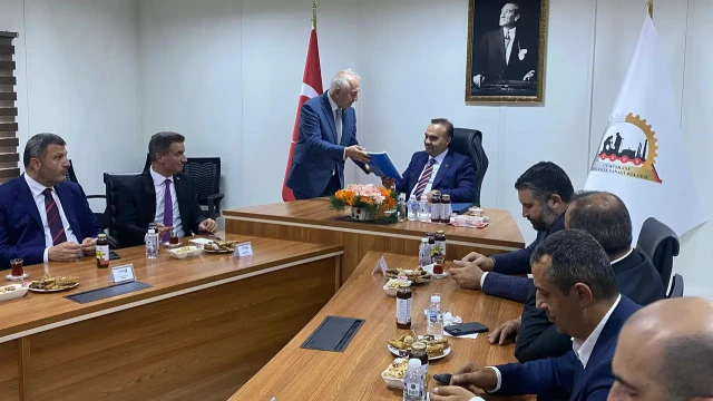 Başkan Akçay’dan Bakan Kacır’a Önemli Dosya