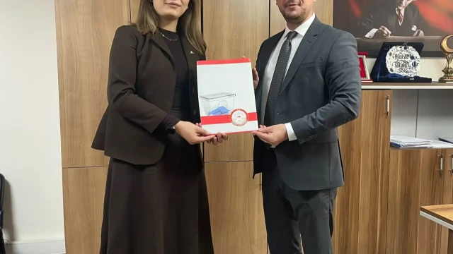 Belgin Öktem Mazbatasını Alarak Görevine Başladı — Fotoğraf 1
