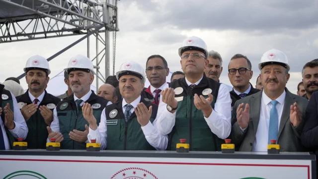 Çamur Barajı'nda su tutuldu — Fotoğraf 8