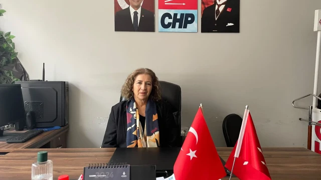 Cumhuriyet Halk Partisi Gümüşhane İl Kadın Kolları Başkanlığı Görevinde Bayrak Değişimi