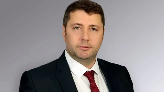 Demirağ: "Askıda Kalmasın, Sahaya İnsin”