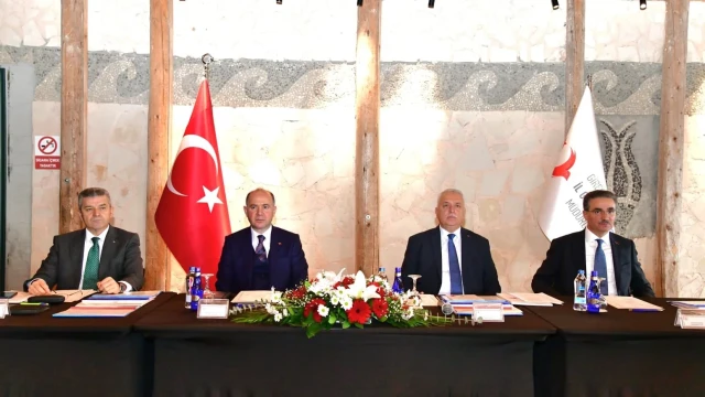 'Düzensiz Göçle Mücadele Koordinasyon Toplantısı' Giresun'da gerçekleştirildi