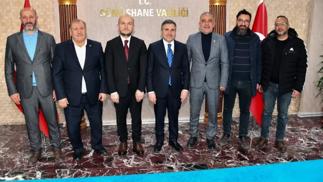Gazetecilerden Vali Atay ve Bölge Müdürüne Teşekkür
