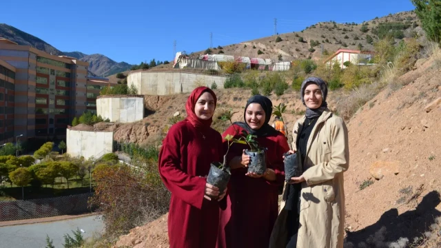 Gençlerden Geleceğe Nefes, Şehitlere Vefa!