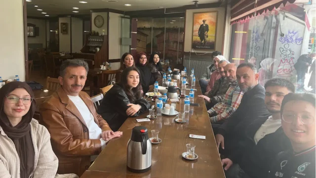 Gümüş Akademi’den Gençlere Vizyon Buluşması: Emre Darcan Tecrübelerini Paylaştı