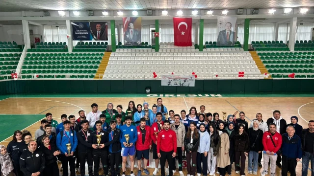 Gümüşhane Masa Tenisinde Karadeniz Şampiyonu Oldu