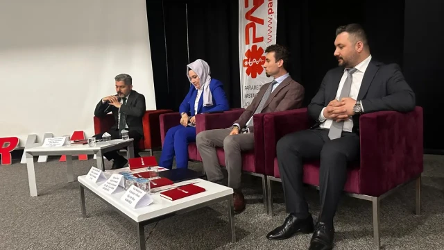 Gümüşhane Üniversitesi Heyeti Acil Sağlık Paneli’nde Bilimsel Sunum Gerçekleştirdi