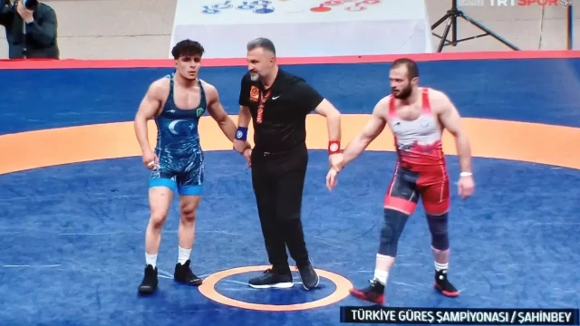 Gümüşhane Üniversitesi Sporcuları Türkiye Şampiyonası’na Damga Vurdu: 7 Madalya